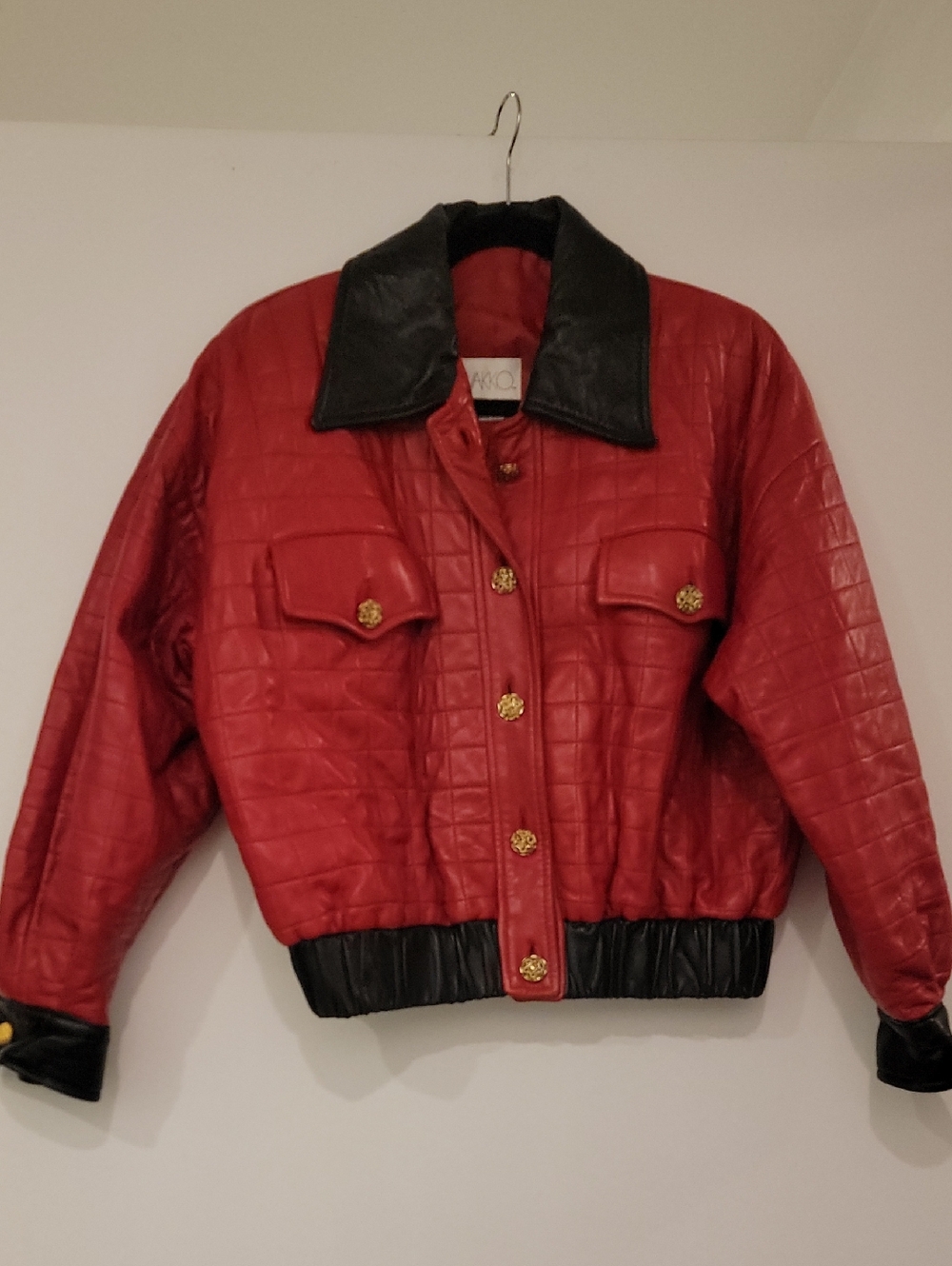 Vintage VAKKO Quilted Red Leather Bomber Jacket 80s  Lambskin- gold hardware